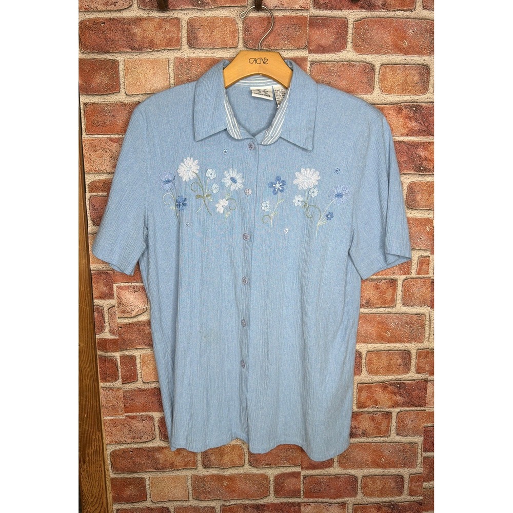 Stephanie Koret Vintage Blue Crinkle Gauze Floral Embroidered Button Up Shirt M